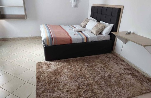 Eldoret Bed & Breakfast | White House Lounge & Accommodation
