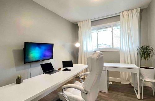 Merritton House | White House Suite - Sleeps 4
