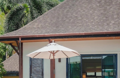 Rawai Villa | White Lily Pool Villa