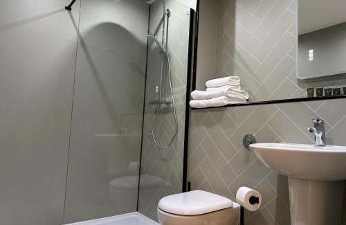 Wadsworth Hotel | White Lion
