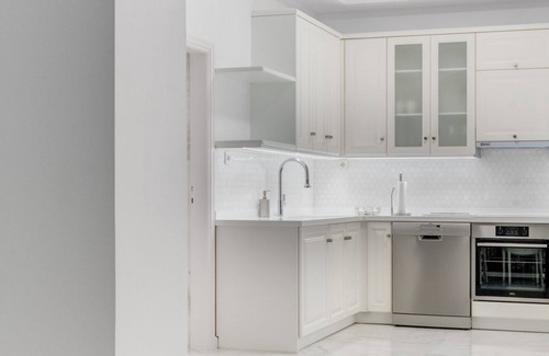 Ermoupoli Apartment | White Loft Syros