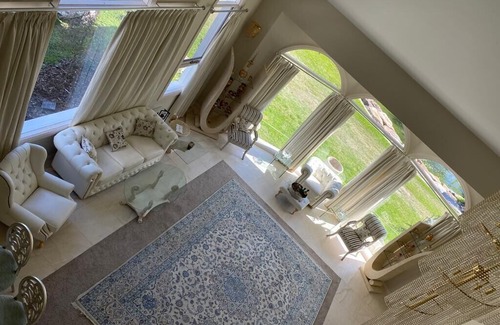 Dural House | White Lotus Chateau Dural