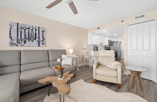 Ocean City Condo | White Marlin 304B - 1 bedroom bayside, outdoor pool, downtown close to beach and boards