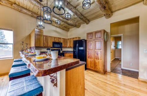 Ruidoso House | White Mountain Retreat