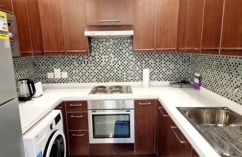 Manama Apartment | White one bedroom studio Manama