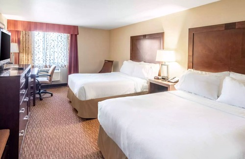 Frisco Hotel | White Peak Hotel