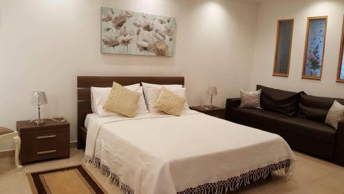 Marsaxlokk Apartment | White Pearl Apart 5