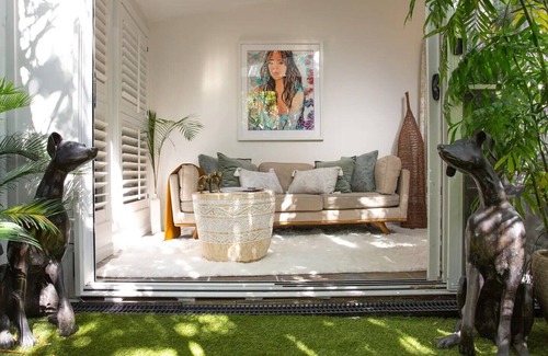 Suffolk Park Apartment | White Rabbit beachside