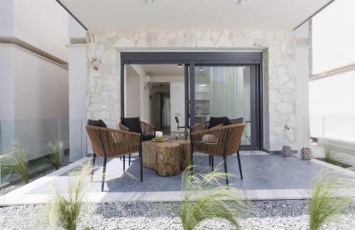 Haniotis Apartment | White Sand Apartment