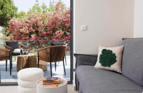 Haniotis Apartment | White Sand Apartment