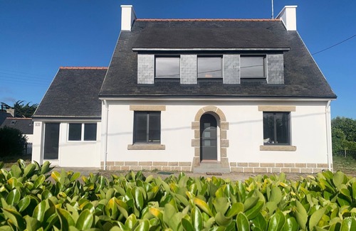 Loctudy House | White sand house with sea view, 100m from the beach!