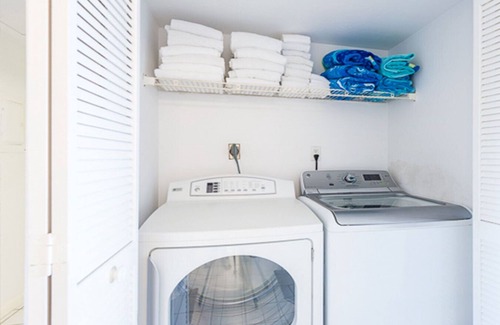 Sanibel Condo | White Sands #32 Beautiful beachfront condo, 2 bedroom 2 bath with cabana Sleeps 6