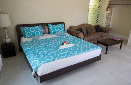 Kanokupolu Hotel | White Sands Beach Resort Tonga