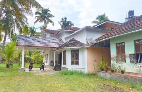 Cherthala Bed & Breakfast | White Sands Homestay