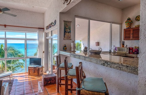 Akumal Condo | White sandy beach, beautiful views and 2 swimming pools to chose from!