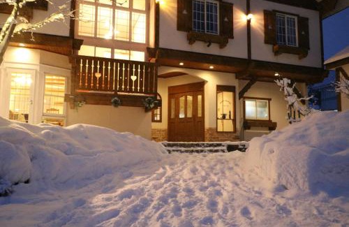 Hakuba Bed & Breakfast | White Silver Hakuba