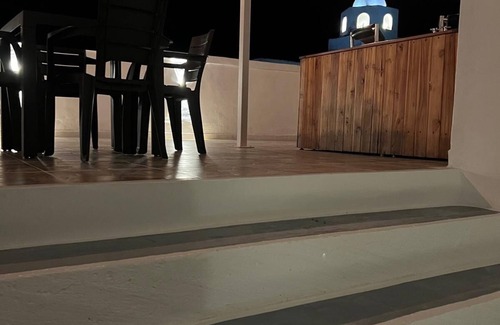 Puerto Triunfo Cabin | White square