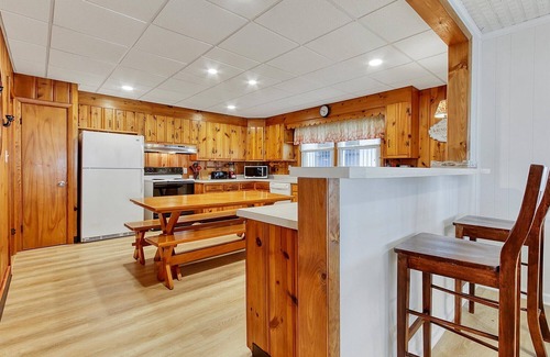 Ocean City Condo | White Surf 2 Oceanfront 20th