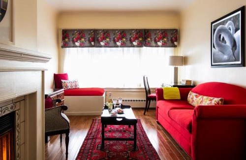 Lower Nob Hill Hotel | White Swan Inn