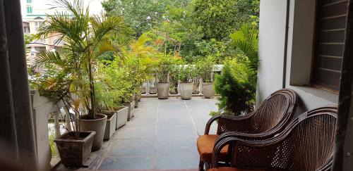 White Town Villa | White Villa Guest House