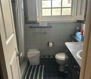 North Central Hollywood Apartment | White Wooden House
