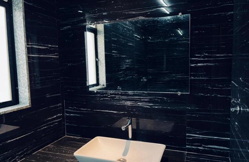Malavli Villa | White woods