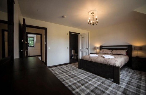 Fort Augustus Bed & Breakfast | Whitehouse B&B