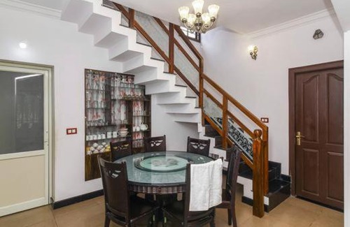 Vastare House | Whitehouse Estate stay