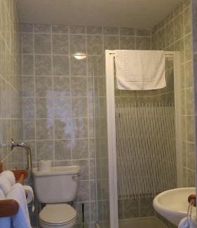 Stirling House | Whitehouse Guest House