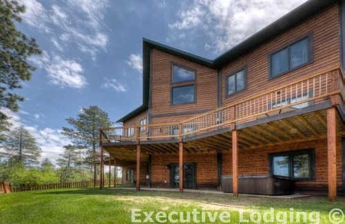 Deadwood Cabin | Whitetail Ridge in Sturgis