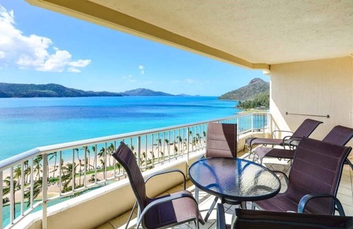 Hamilton Island Apartment | Whitsunday Apartment West 904