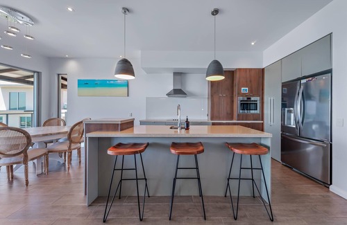 Airlie Beach Apartment | Whitsunday Penthouse 40 Reflections with rooftop!