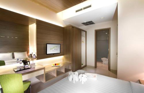 Kelapa Gading Barat Hotel | Whiz Prime Hotel Kelapa Gading
