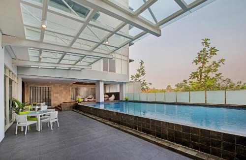 Bogor Tengah Hotel | Whiz Prime Hotel Pajajaran Bogor