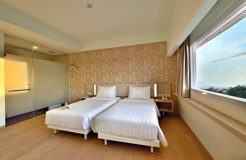 Cilacap Hotel | Whiz Prime Hotel Sudirman Cilacap