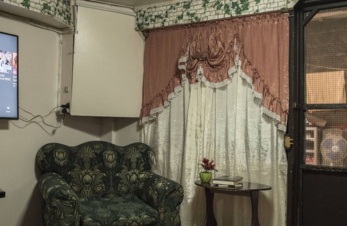 Olongapo House | Whole 3 Bedroom House, Olongapo City Center!