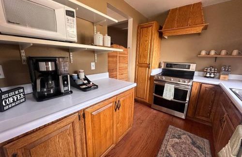 Julian Ski Chalet | Whole House at Eaglenest Inn with Pool & SPA