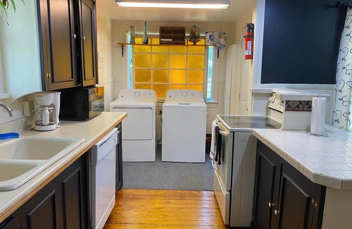 Lawton House | Whole House central Lawton location fresh property 4 beds