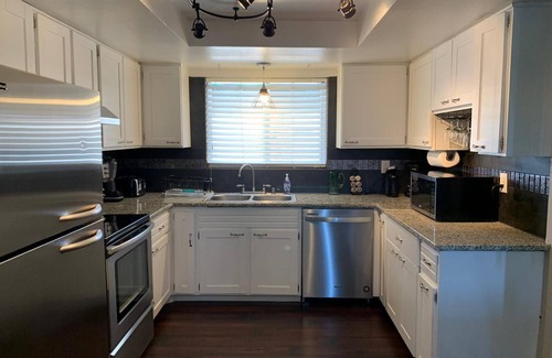 Casas Adobes House | Whole house with private pool- a desert oasis in Northwest Tucson!