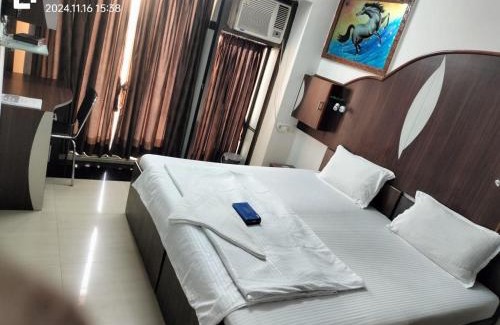 Powai Bed & Breakfast | Wholistic Rhythm
