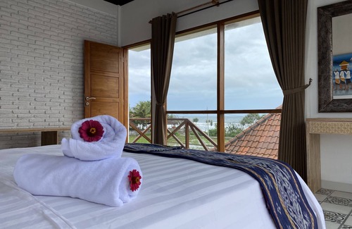 Mendoyo Hotel | Wide Sands Beach Retreat