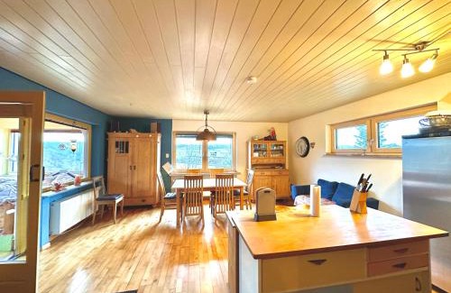Hatzfeld House | Wie im Himmel