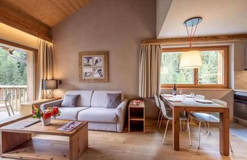 Zinal Apartment | Wifi, 150m from ski lifts, terrace, tv, ski locker, 36m², Zinal