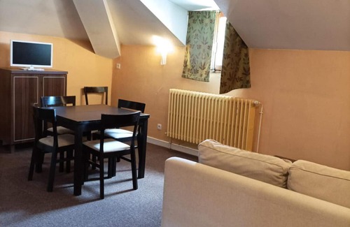 Jausiers Apartment | Wifi, 4th floor, swimming pool, sauna, parking, tv, 50m², Pra Loup
