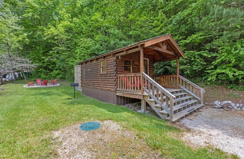 Campton Cabin | WiFi - Dreamcatcher - Glamping Tiny Cabin in Red River Gorge, Kentucky!