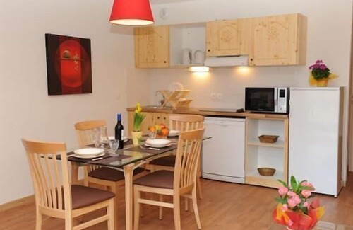Orelle Apartment | Wifi, fitness, swimming pool, sauna, hammam, terrace, balcony, parking, tv, ski locker, 31m², Orelle