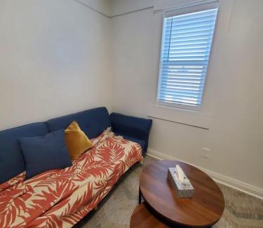 Thunder Bay Apartment | Wifi Netflix Parking Near Airport