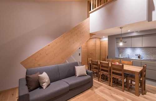 Vercorin Apartment | Wifi, ski-in/ski-out & foot of the slopes, sauna, hammam, tv, ski locker, 79m², Vercorin