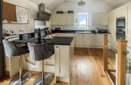 Torpoint House | Wiggle Barn