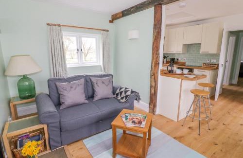 Napton-on-the-Hill House | Wigrams Canalside Cottage